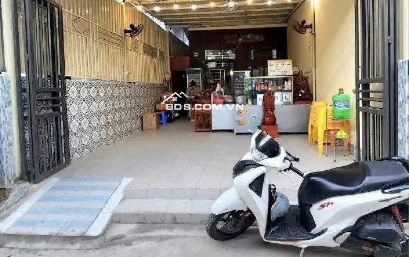 Bán nhà gác lửng kiệt ô tô đường  Âu Cơ, Hòa Khánh , Liên Chiểu, Đà Nẵng
Bán nhà gác lửng kiệt ô tô đường  Âu Cơ, Hòa Khánh , Liên Chiểu, Đà Nẵng